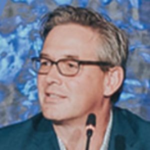 Jochen Profit, MD