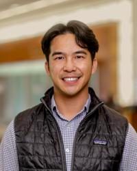 Alexander Au, MD