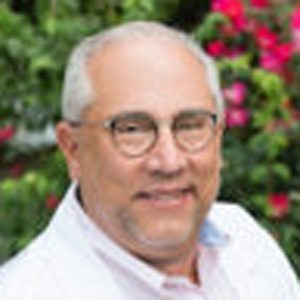 Julio Menocal, MD