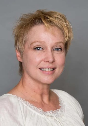 Diana Coxsey, MD