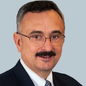 Carlos Fernandez-del-Castillo, MD