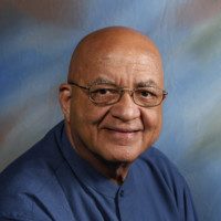 Garth Vaz, MD