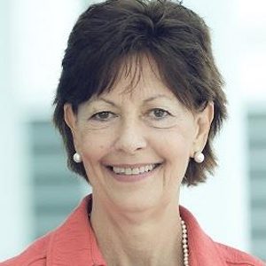 Lynn Schuchter, FASCO, MD