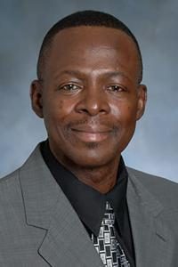 Lascelles Pinnock, MD