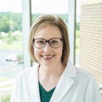 Leslye McGrath, MD