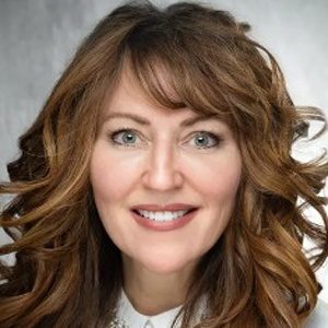 Marta Hemmingson Vanbeek, MPH, MD, FAAD