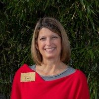 Lauri Larson, MD
