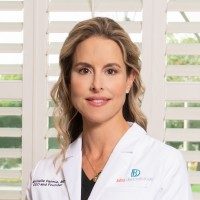 Michelle Pennie, MD