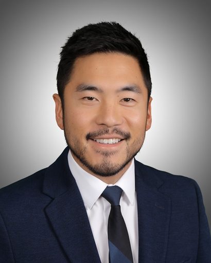 Aaron Skelton, MD