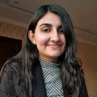 Momna Noor, MD
