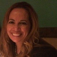Luz Vazquez, MD