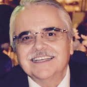 Lauro Amezcua-patino, MD, FAPA