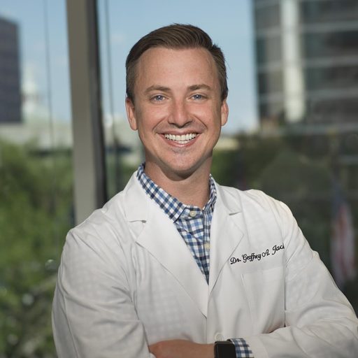 Geoffrey Jackson, DDS
