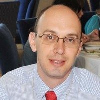 Luis Umana, MD