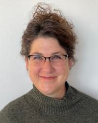 Stephanie Holmes, MD