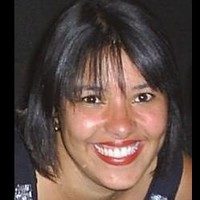 Viviane Santos Sachs, MD