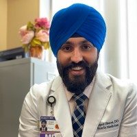 Angad Oberoi, DO