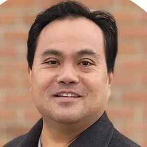 Efren Leonida, MD
