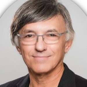 Malcolm Munro, MD
