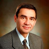 Carlos Tavera, MD
