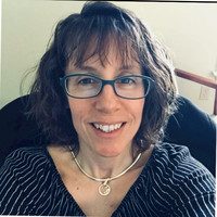 Lisa Stephens, MD